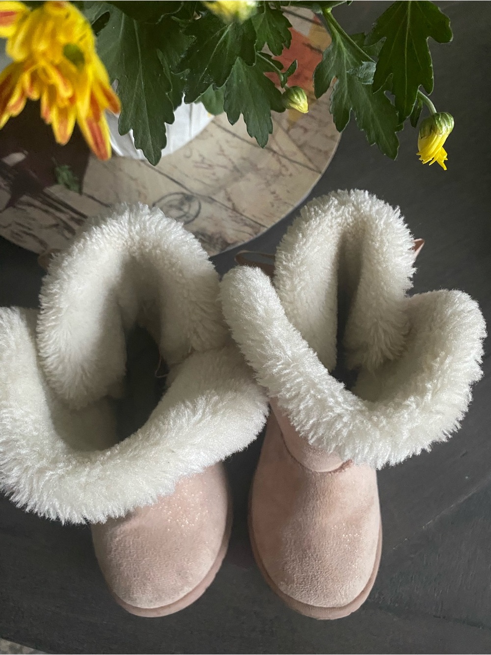 Seychelles Kids Suede Faux Fur & Glitter Boots baby size 7 - Picture 3 of 5